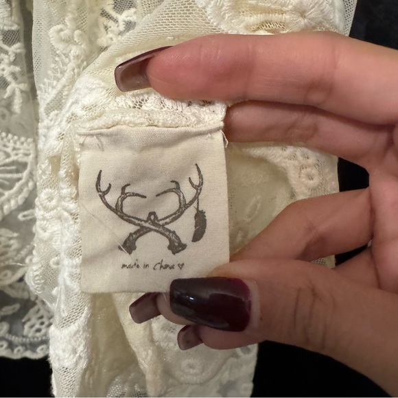 SPELL DESIGNS OPHELIA LACE BLOUSE - Picture 6 of 9